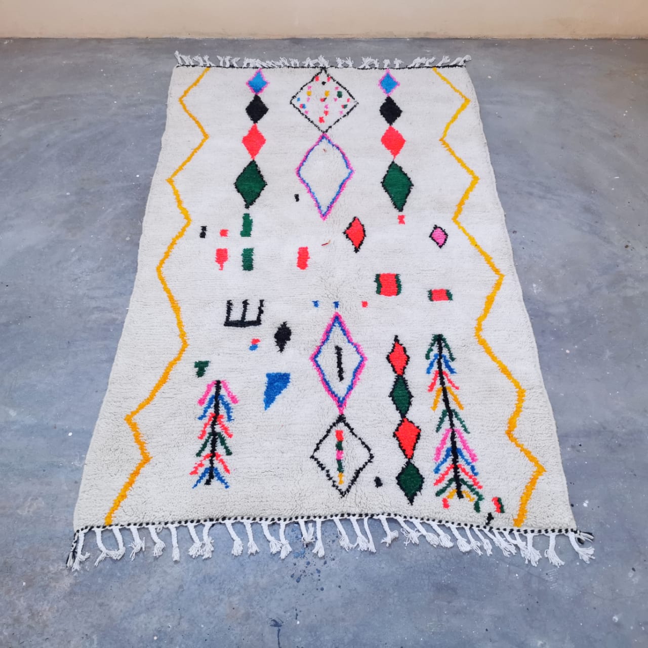 Colorful Azilal Berber Rug  4.92 ft x 8.20 ft ( RA83445 ).