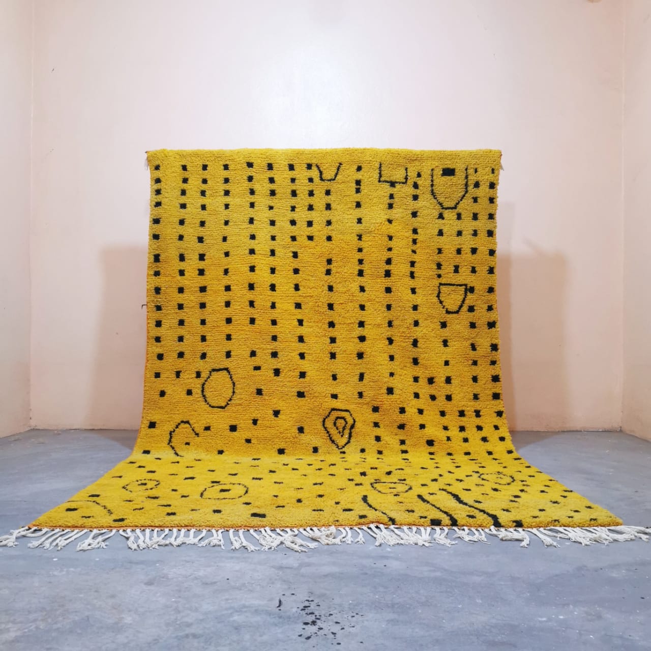 Yellow With Dark Dots Berber Rug  6.69 ft x 9.94 ft ( RA#9387 )