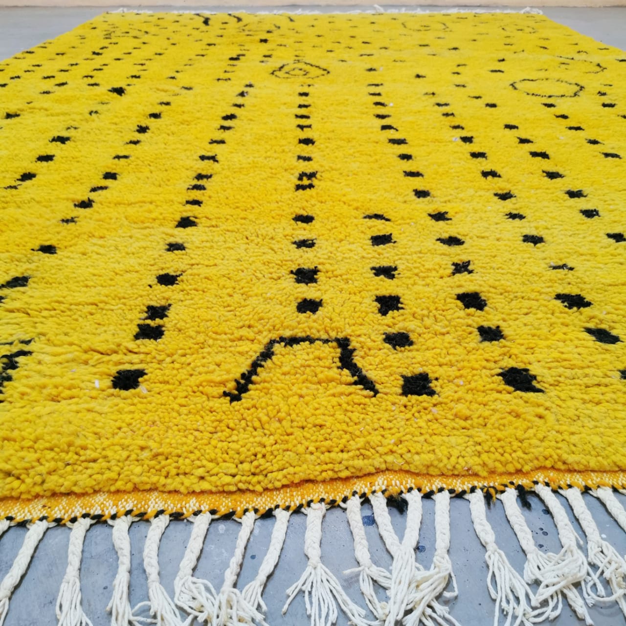 Yellow With Dark Dots Berber Rug  6.69 ft x 9.94 ft ( RA#9387 )