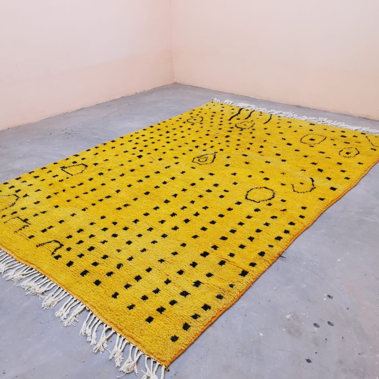 Yellow With Dark Dots Berber Rug  6.69 ft x 9.94 ft ( RA#9387 )